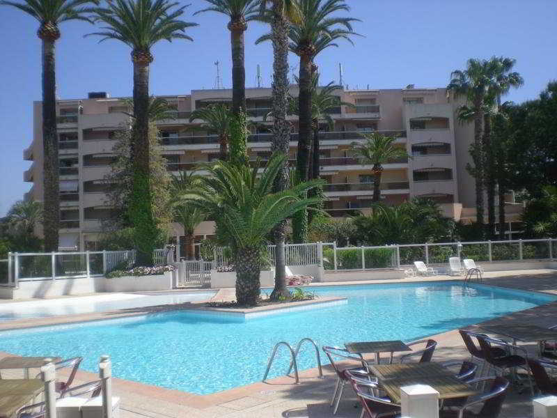Residence Odalys Open Golfe Juan Eksteriør billede